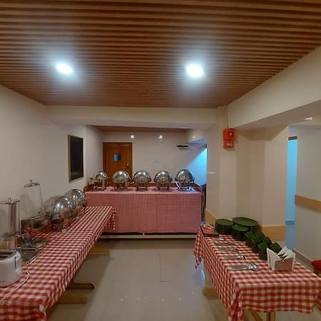 Brightland Hotel Шимла Экстерьер фото