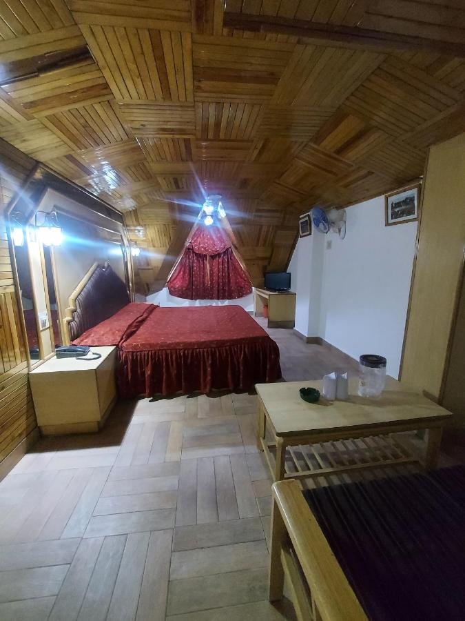 Brightland Hotel Шимла Экстерьер фото