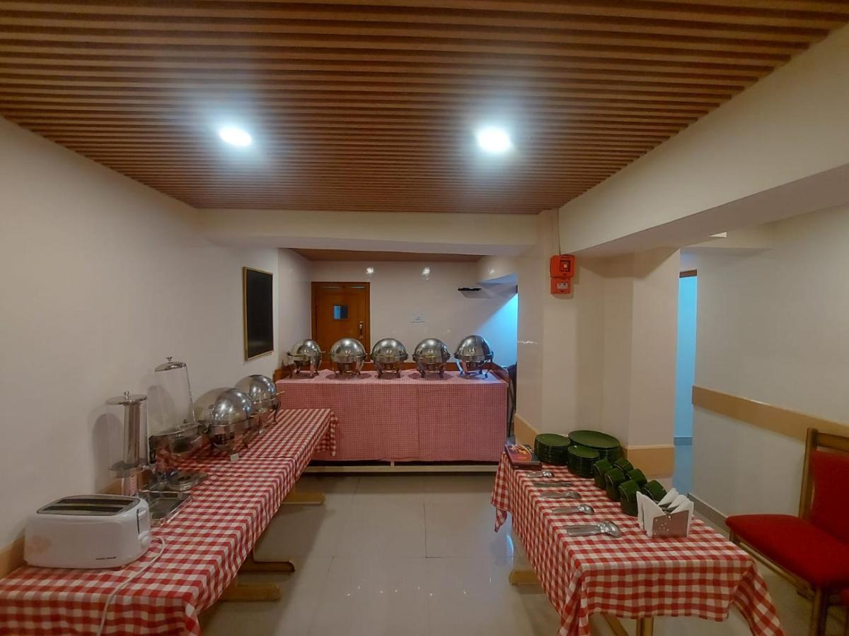 Brightland Hotel Шимла Экстерьер фото